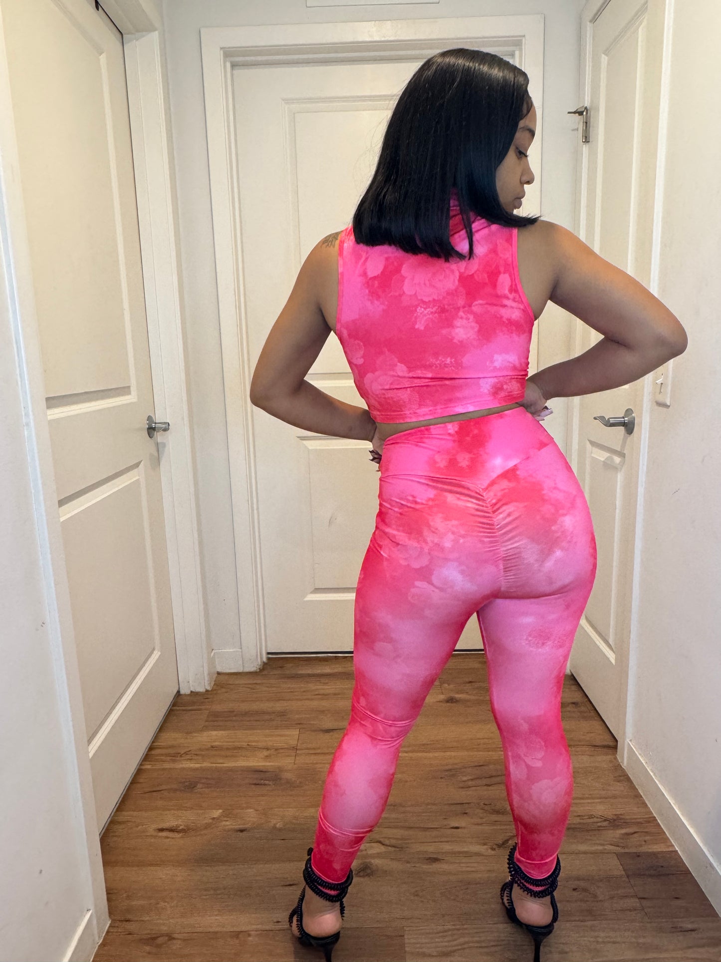 Dye set red