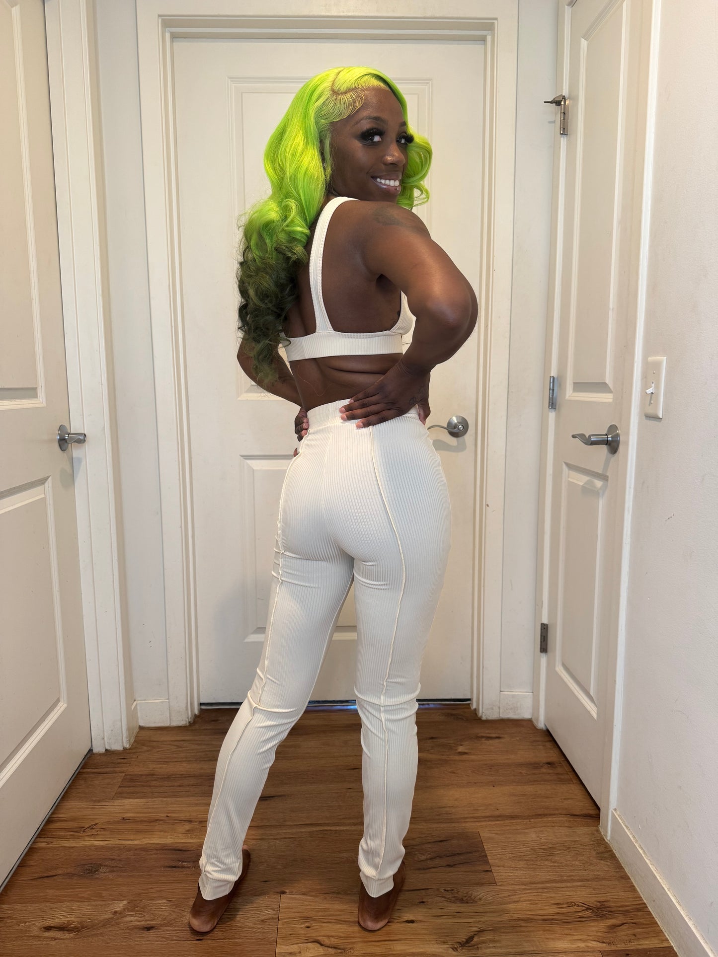 Amy set khaki