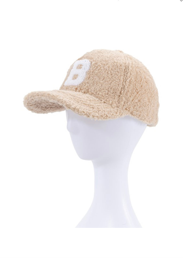 Fuzzy me hat tan